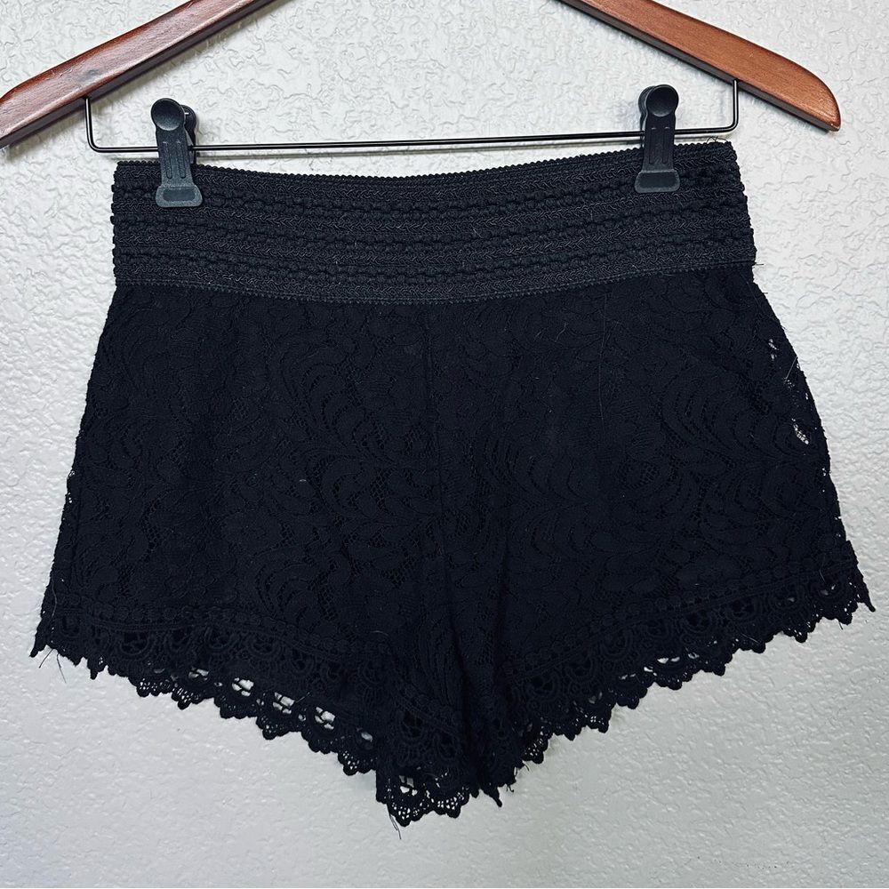 Ambiance Apparel Black Lace Layered Boho Pull-On Shorts S